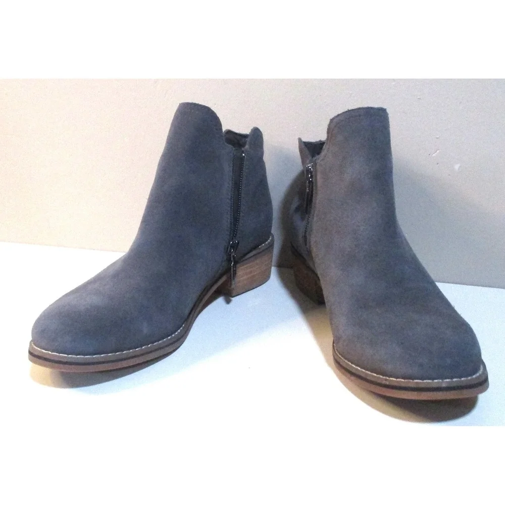 Blondo Waterproof Grey Suede Ankle Boots B6241 Women 7.5M Low Stackd Heel Zipper